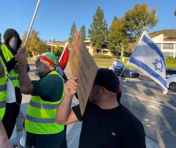 *APPROVED BY JAMES G* 12718211 Jewish man, 65, dies after counter-protesting a pro-Palestine rally in Ventura County