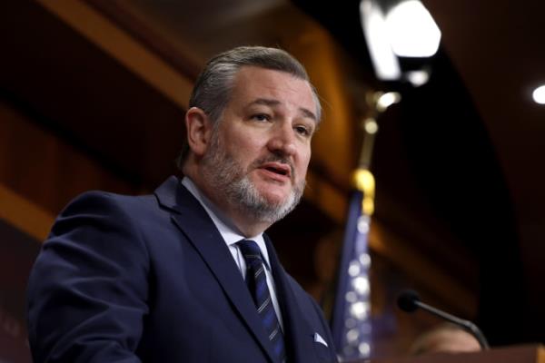 Photograph of Ted Cruz speaking.