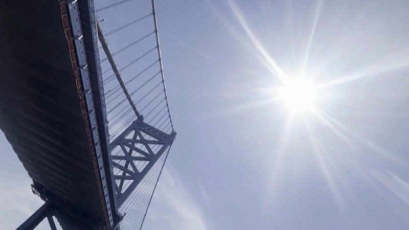 据法新社报道，沙特阿拉伯2024年的极端高温导致1000多人死于朝觐