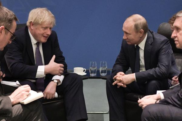 Putin and Johnson meet in January 2020.