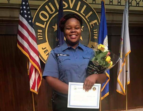 Breo<em></em>nna Taylor, a 26-year-old EMT