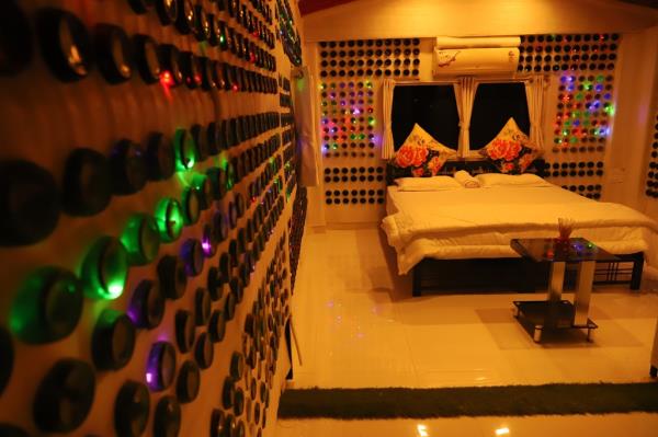 giant wine bottle rental india