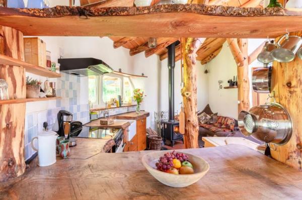 scotland hobbit house airbnb