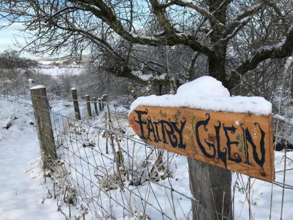 scotland hobbit house airbnb