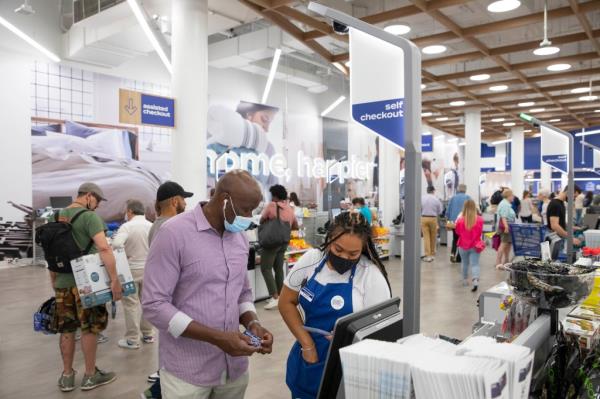 The once-popular retailer was the go-to for home good product