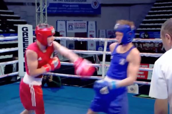 Maksym Galinichev (red) V Hopey Price (blue) - EUROPEAN FINAL 2017