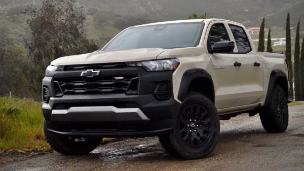 Mercedes-Benz News photo