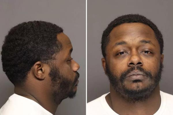 Do<em></em>nte McCray is seen in a mug shot.