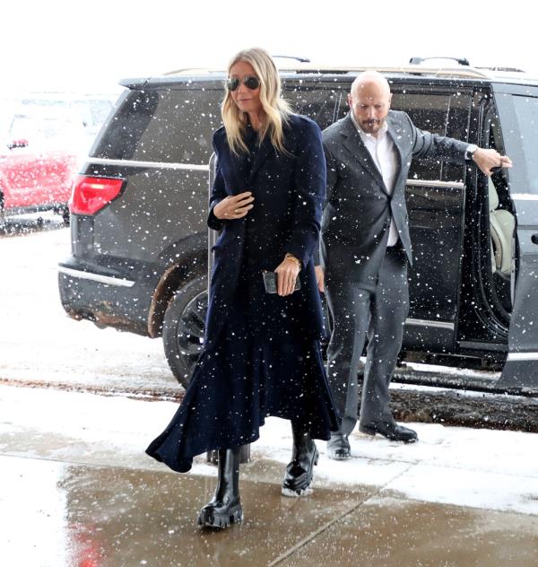 Gwyneth Paltrow is pictured arrving at the Third District Court in Park City on the fourth day of the civil case.</p>

<p>　　