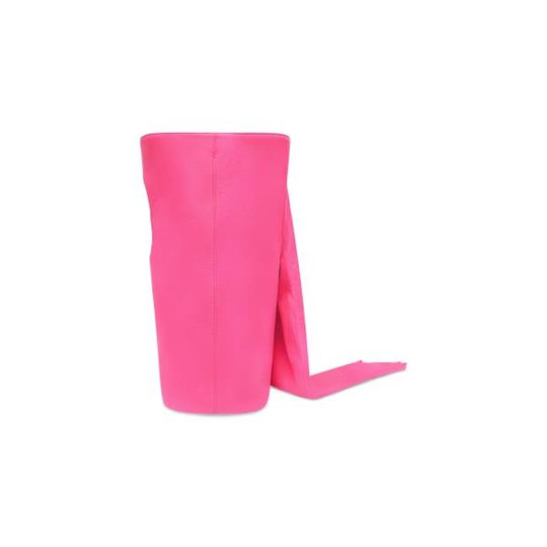 Pictured: The Balenciaga Womenas Glove Large Tote Bag.