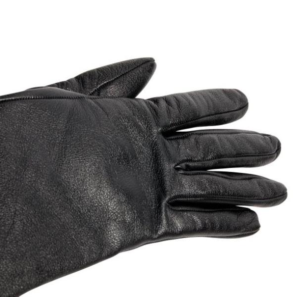 Pictured: The Balenciaga Womenas Glove Large Tote Bag.