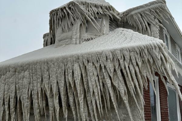 Hoak's restaurant is covered in ice from the spray of Lake Erie waves during a winter storm that hit the Buffalo region in Hamburg, New York, U.S. December 24, 2022.    Kevin