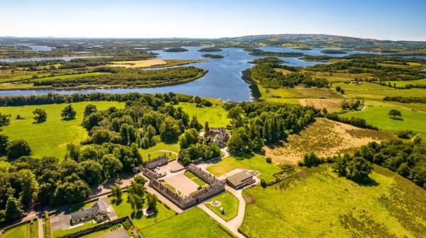 The vast estate and the surrounding islands