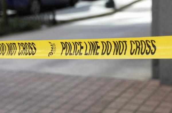 一名抗议者在亚特兰大以色列领事馆外自焚，严重烧伤