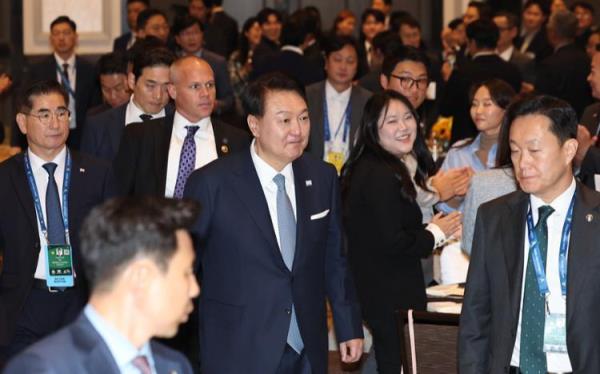 尹光雄表示，将进一步培养在美韩国研究人员