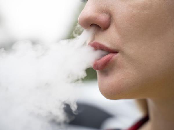 HSE警告人们停止使用两种“尼古丁含量超标”的电子烟产品