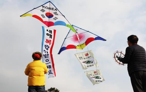 一项调查显示，韩国员工的新年愿望是多挣钱