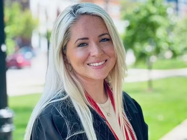 社工因与13岁男孩发生性行为被捕：俄亥俄州警察