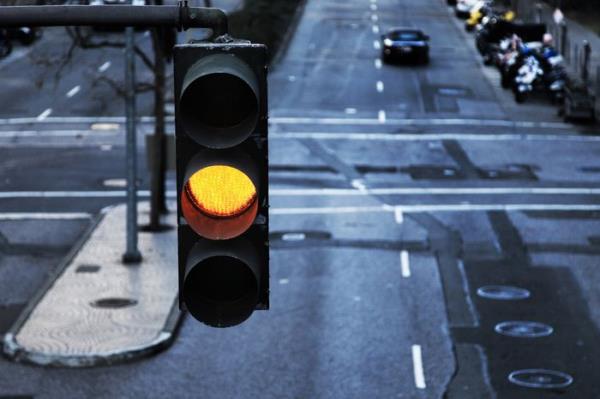 为什么现在不是把更多资金投入股市的好时机