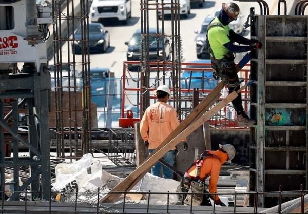 主要经济指标显示，美国经济正走向困境