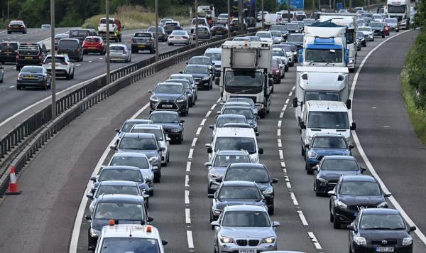 英国最拥堵的城市有如此糟糕的交通状况，居民警告人们不要开车