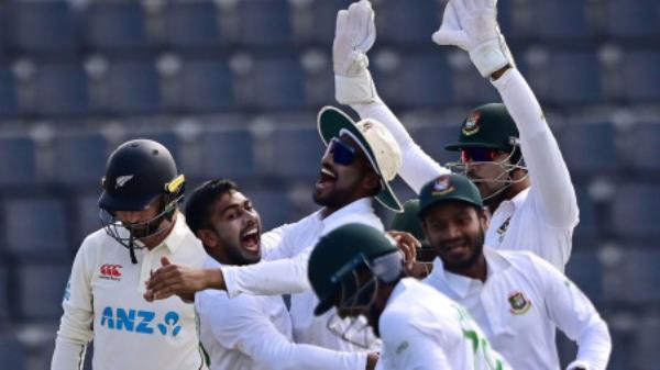 孟加拉纺纱队击败新西兰揭幕战，开始轮流投球｜《商业标准报》