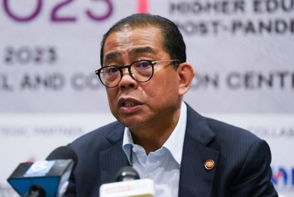 在马来西亚公立大学就读的巴勒斯坦学生可免一年学费