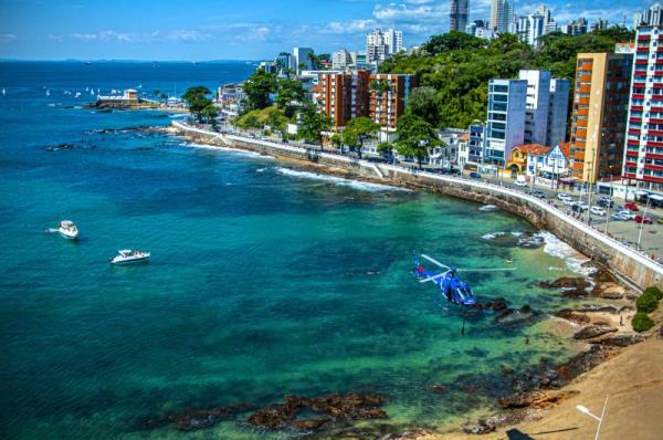 这个国家将要求美国人在访问时出示银行对账单这是为什么