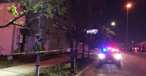 警方称，一名男子在超过40美元后杀死了“骗子”，恢复了约会