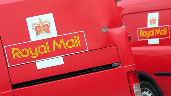法庭审理，家人帮助诈骗皇家邮政7000万英镑