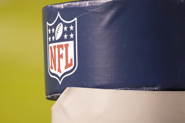 NFL对NFLPA提出申诉，称其建议球员假装受伤以获得合同杠杆