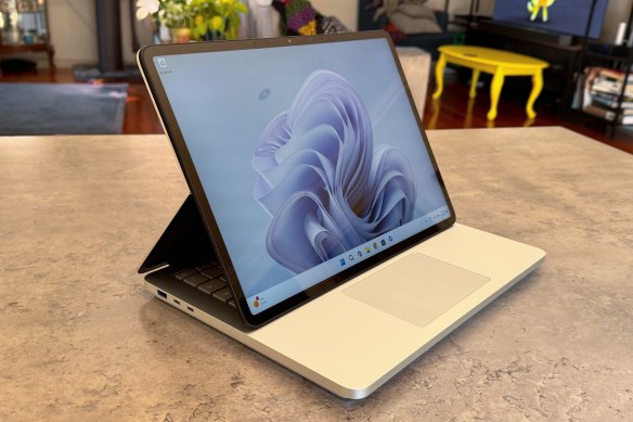 微软对MacBook Pro的回应在风格和价格上都很突出