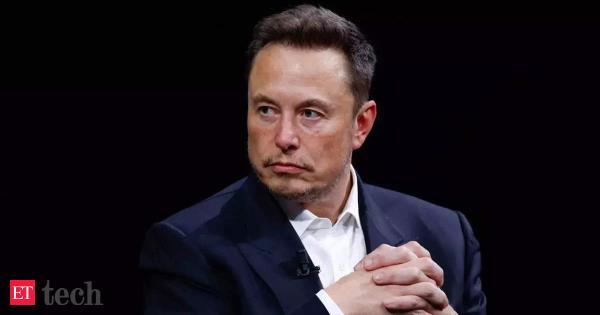 狮门影业封杀x：在伊隆·马斯克发表反犹太言论后，苹果、IBM、狮门影业暂停了x上的广告