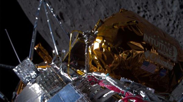 该公司表示，“奥德修斯”太空舱在登陆月球时倾斜了，但它“活得很好”