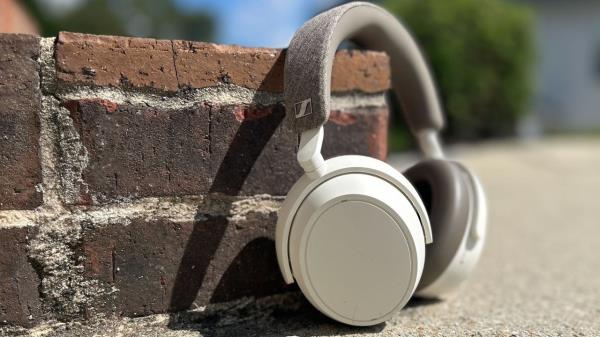 Sennheiser Momentum 4：最适合注重细节的听众的耳机