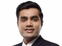 我们正在改造阿达尼港口;我们将更像一家解决方案公司：Karan Adani