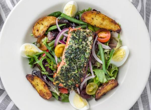 Nordstrom Marketplace Cafe's Wild Salmon Nicoise