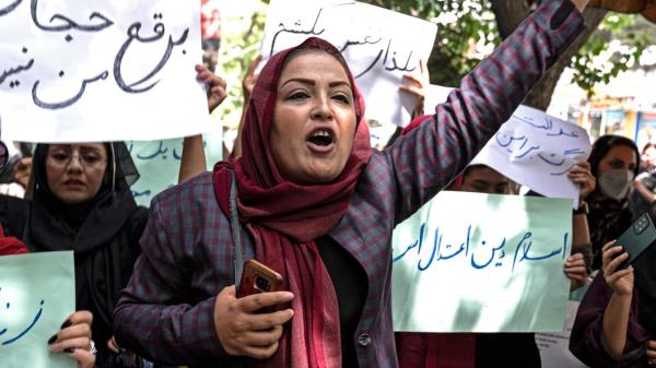 《无处安放：经济政策如何让年轻工薪家庭买得起房