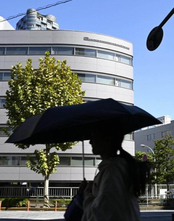 前约翰尼的经纪公司在东京拥有价值至少2.6亿美元的房地产