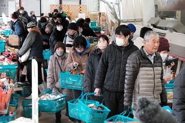 和岛商店将价格降到最低，让受害者休息一下