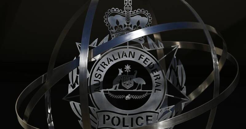 一名男子因未能遵守签证宵禁而被捕