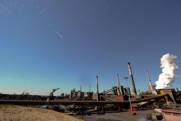 伊娃走向专员，一个永无止境的故事——新闻