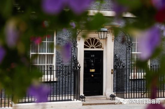 邮政举报制度举报方式_保守党政客被指责在邮政丑闻上“惊人的虚伪_邮政举报制度