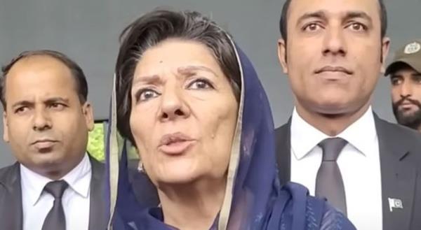 伊姆兰·汗的妹妹阿莱玛·汗担心在密码案中被判处死刑