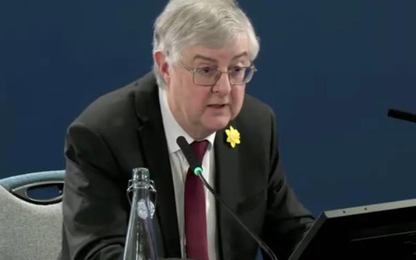 调查显示，鲍里斯·约翰逊在Covid-19大流行初期没有“认真”对待