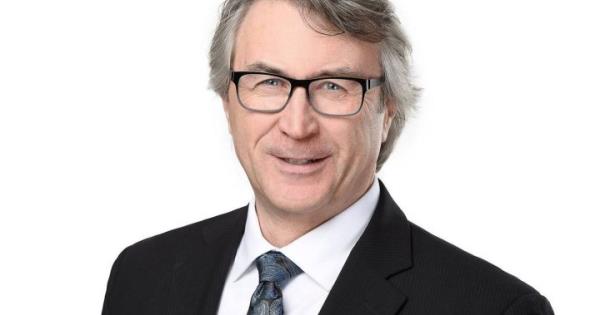 前N.S.自由党政治家休·麦凯因酒后驾驶被罚款