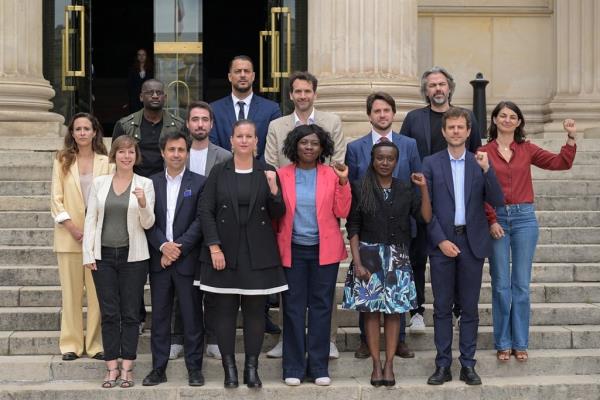 法国各政党试图建立反极右翼阵线来阻止勒庞