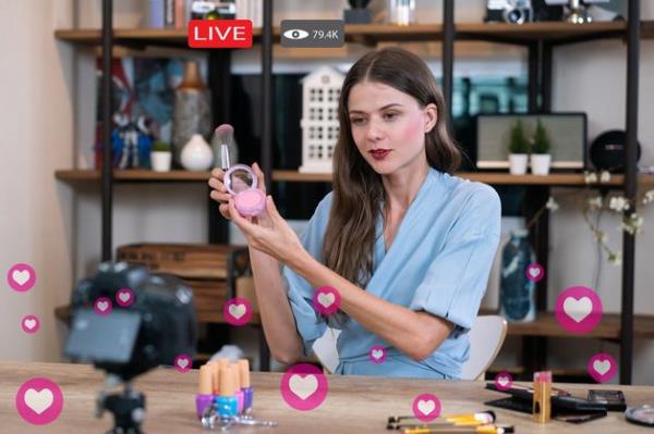 “我是一名旅游内容创作者我的免费旅行和礼物要交税吗？”