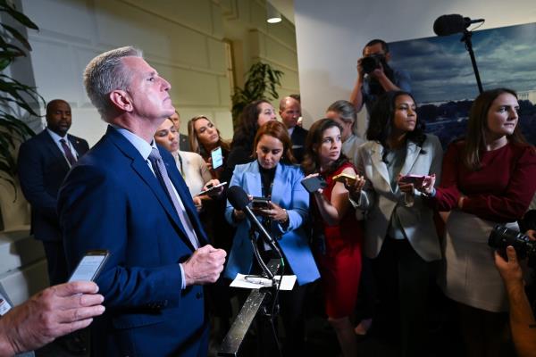 联邦政府关门迫在眉睫，目前还没有解决方案