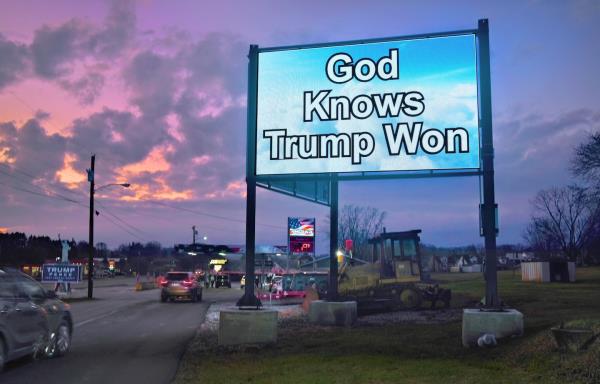 幸运的是，特朗普不需要证明欺诈的存在